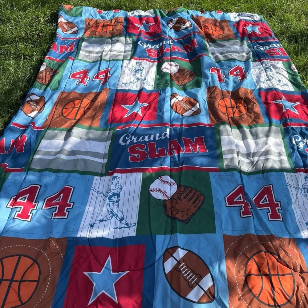 Baseball Themed Blanket with Grand Slam Design